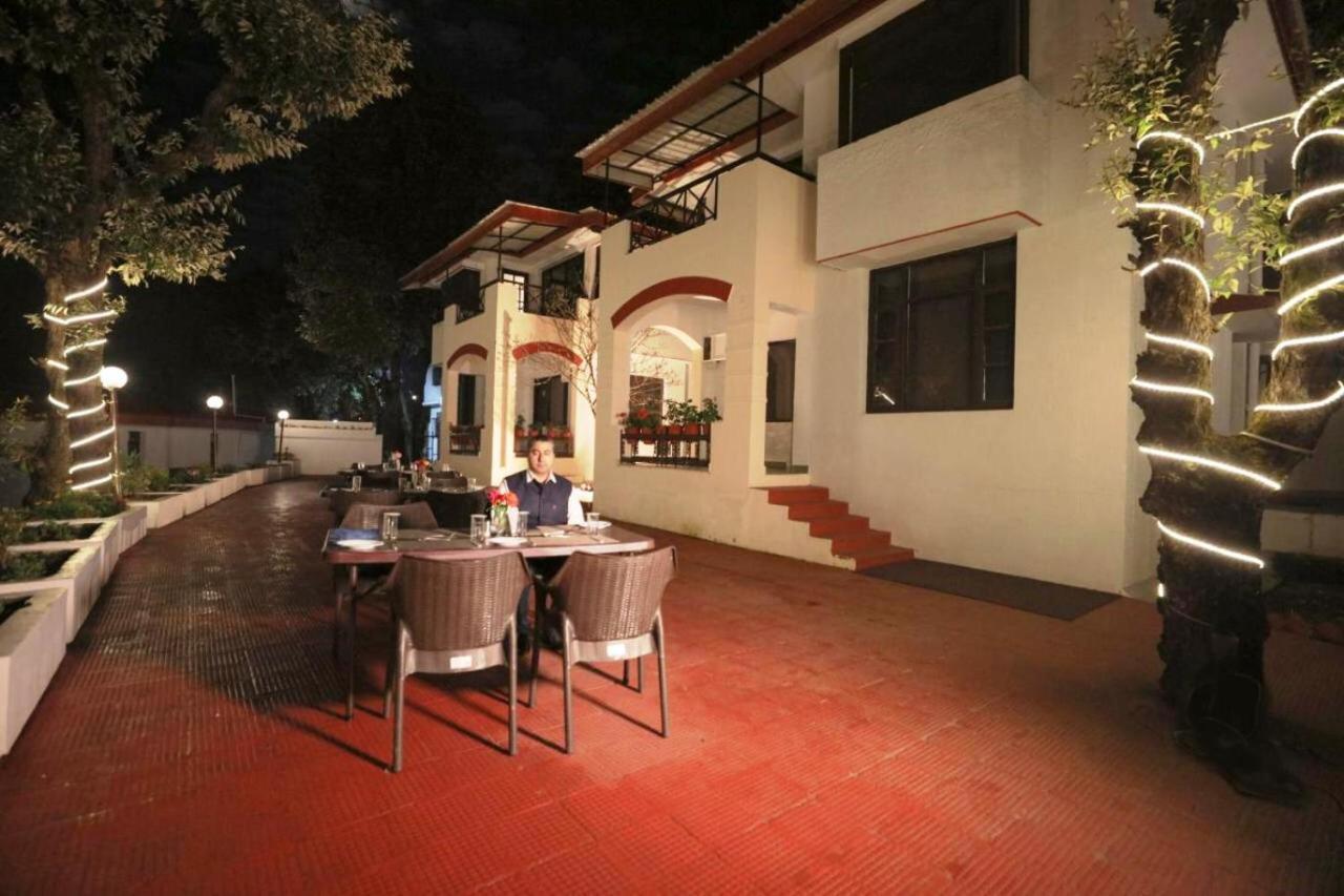 Surbee Resort Masuri Exterior foto